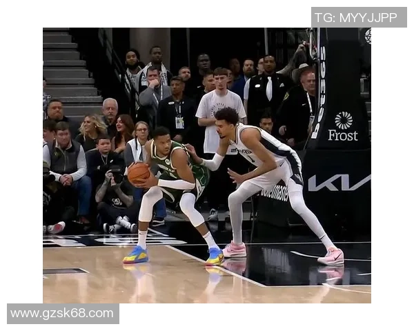 文班亚马法国队首秀狂砍27分战胜意大利引发NBA球探关注