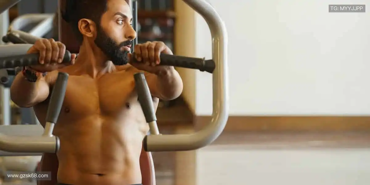 🏅 球星同款，触手可及！收藏限量周边，留住热血记忆🎁